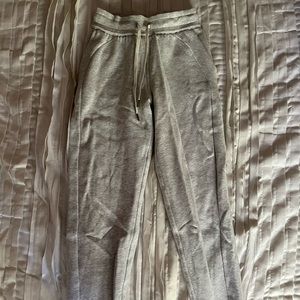 LULULEMON SWEATPANTS